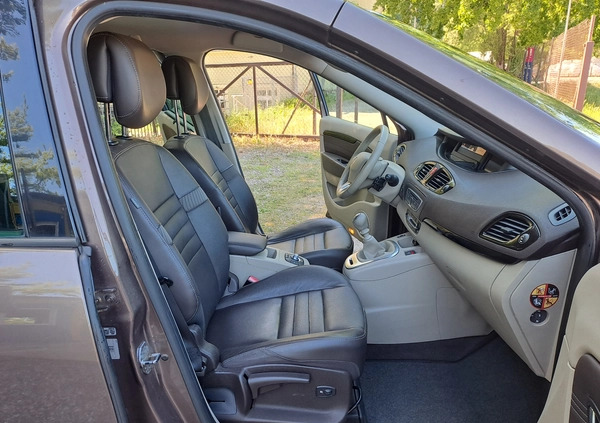 Renault Scenic cena 22900 przebieg: 205000, rok produkcji 2011 z Jarosław małe 121
